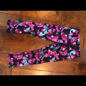 Lululemon Wunder Under Crop